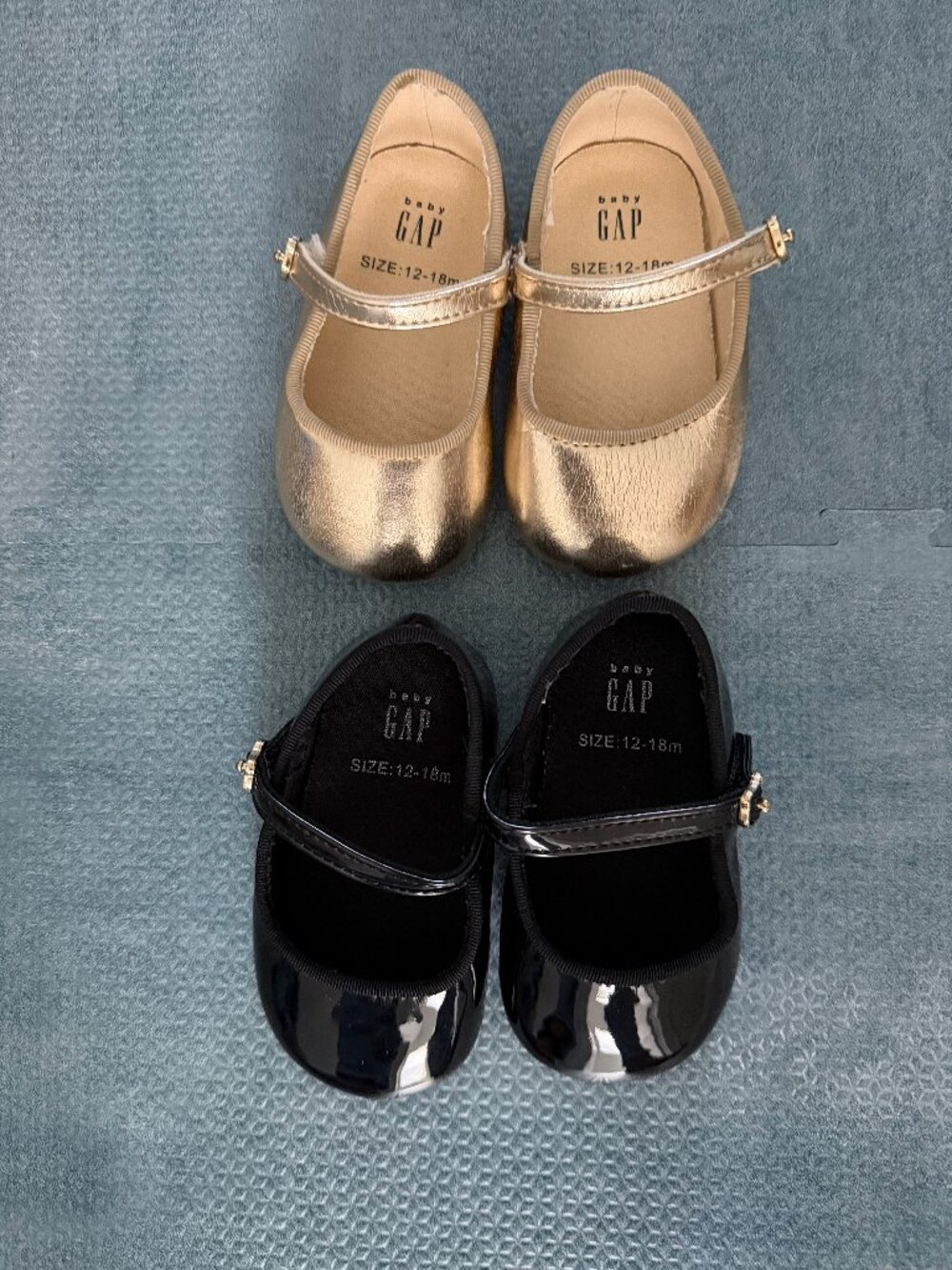 babygap shoes size 12-18mo